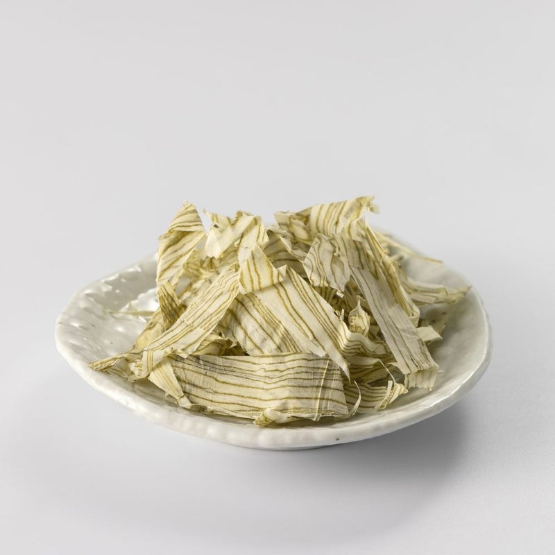 特選おぼろ昆布の皿盛り画像です。