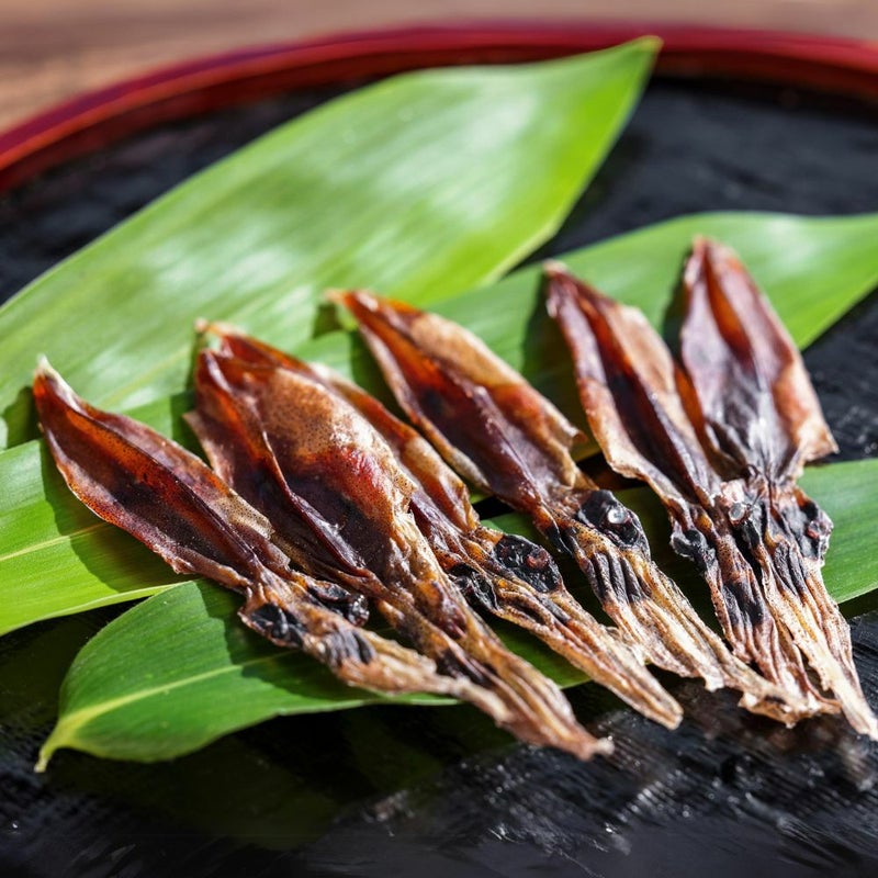 ほたるいか一夜干しの皿盛り画像です。